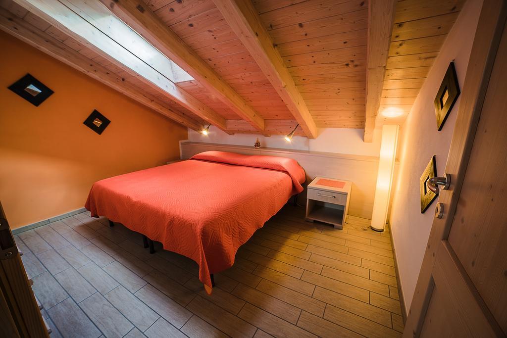Chalet Val Concei Lenzumo di Concei Eksteriør billede